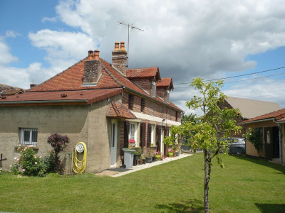 MAISON ANCIENNE HABITABLE DE SUITE