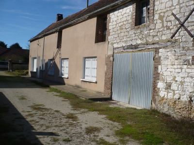 MAISON ANCIENNE A RENOVER