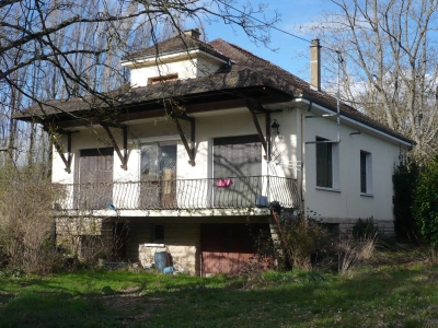 ENSEMBLE DE 2 MAISONS A RENOVER