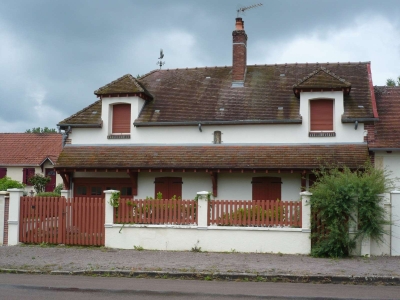 MAISON ANCIENNE HABITABLE DE SUITE
