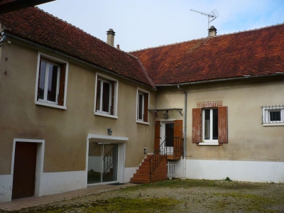 MAISON ANCIENNE HABITABLE DE SUITE