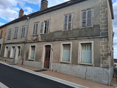IMMEUBLE COMPRENANT 2 LOGEMENTS