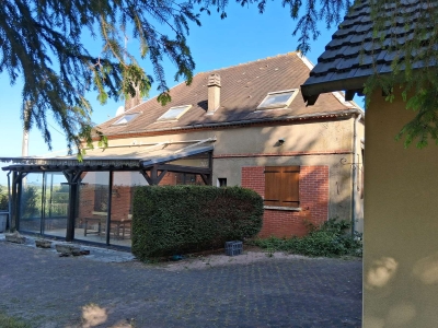 MAISON ANCIENNE A RAFRAICHIR